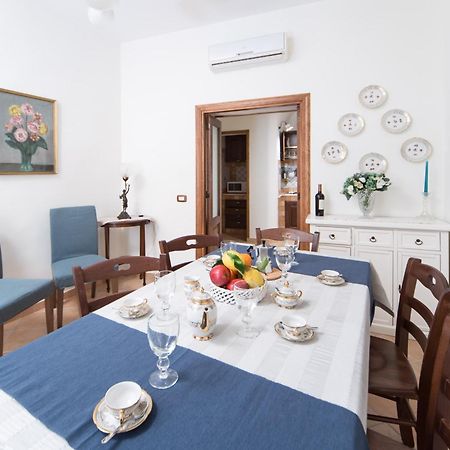 La Casa Di Assunta Naples Historical Centre Apartment Exterior photo